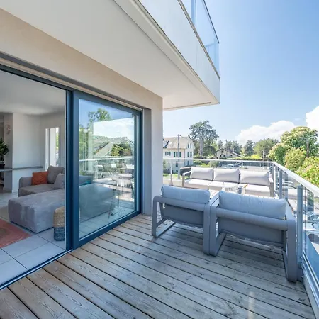 Le Miroir Du Leman Apartment